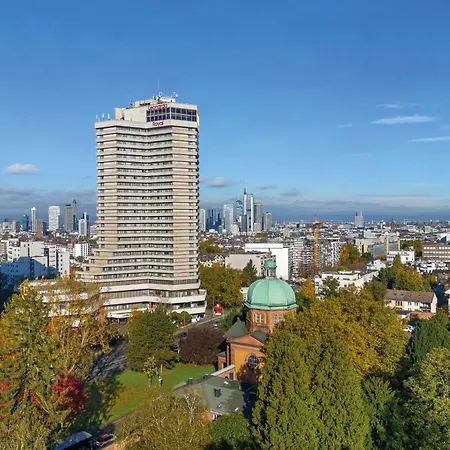 Leonardo Royal Frankfurt 4*