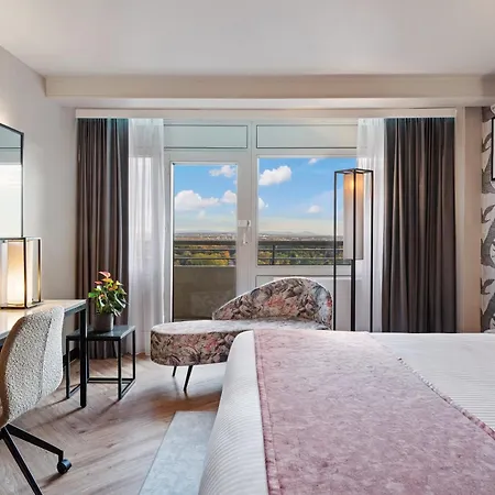 酒店 法兰克福莱昂纳多皇家酒店