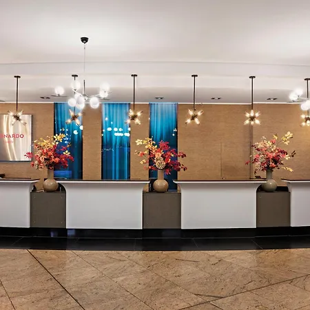 Hotel Leonardo Royal Frankfurt 4*