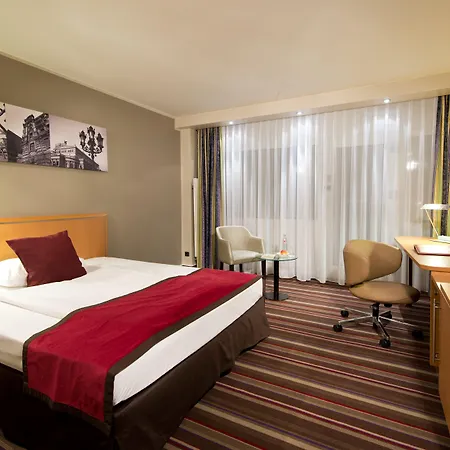 Hotel Leonardo Royal Frankfurt 4*