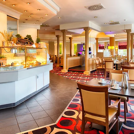 Leonardo Royal Frankfurt 4*