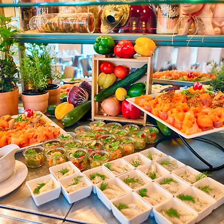 酒店 法兰克福莱昂纳多皇家酒店 4*