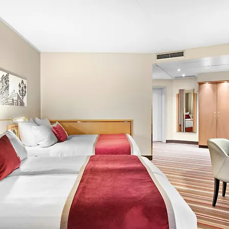 Szálloda Leonardo Royal Frankfurt 4*
