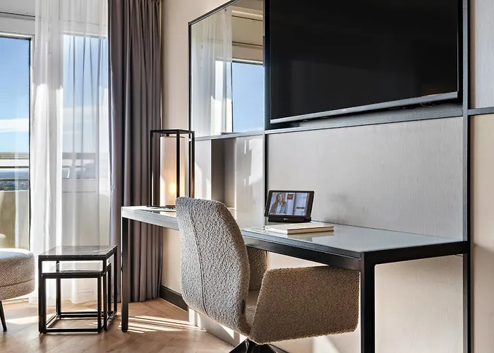 Leonardo Royal Frankfurt 4*