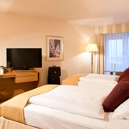 Hotel Leonardo Royal Frankfurt 4*