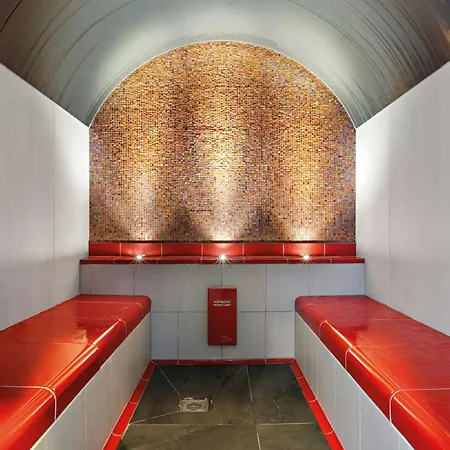 Leonardo Royal Frankfurt Hotel 4*