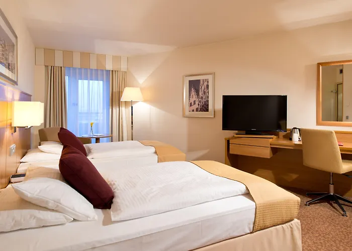 Hotel Leonardo Royal Frankfurt 4*