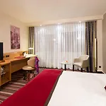 Leonardo Royal Frankfurt Ξενοδοχείο 4*