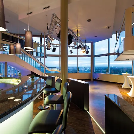 Hotel Leonardo Royal Frankfurt 4*
