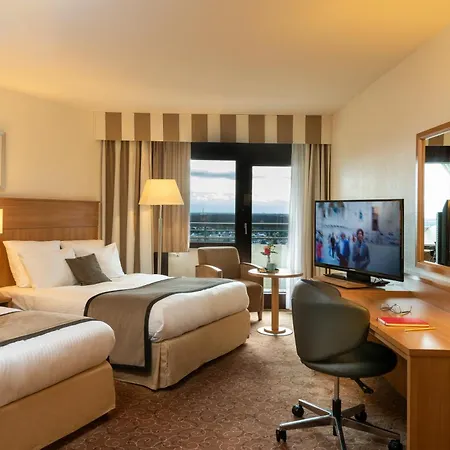Leonardo Royal Frankfurt 4*